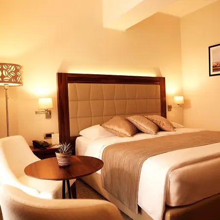 Grand 4* Superior - Terme & Wellness Lifeclass Hotel