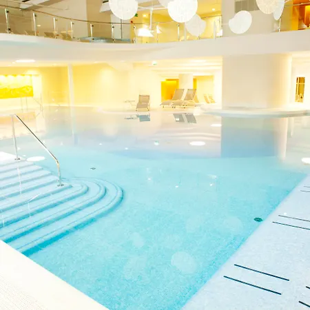 Grand 4* Superior - Terme & Wellness Lifeclass Hotel 4*