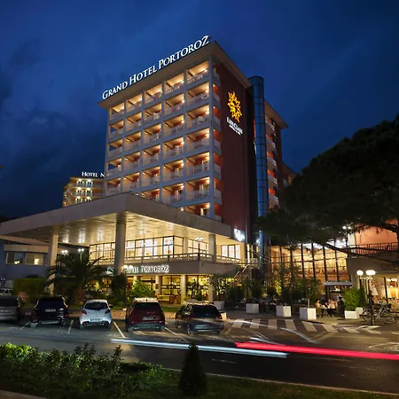 Grand 4* Superior - Terme & Wellness Lifeclass Hotel