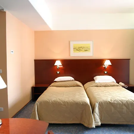 Grand 4* Superior - Terme & Wellness Lifeclass ホテル 4*