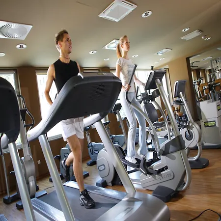 Grand 4* Superior - Terme & Wellness Lifeclass ホテル