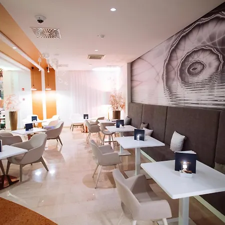 Grand 4* Superior - Terme & Wellness Lifeclass 4* ポルトローシュ