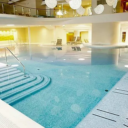 Grand 4* Superior – Terme&wellness Lifeclass 4*