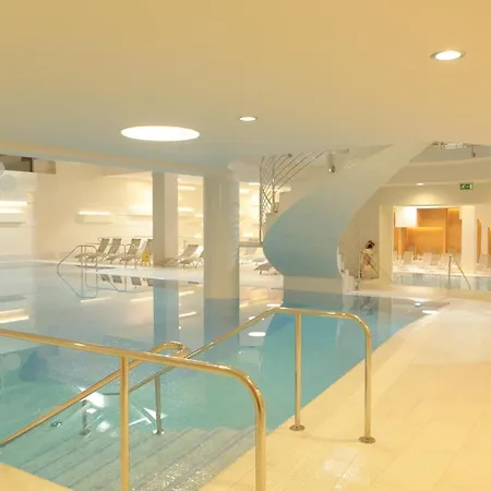 Grand 4* Superior - Terme & Wellness Lifeclass Hotel